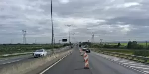 Seguem as obras de correção no pavimento da BR-448, realizadas pela CCR ViaSul. Nesta semana foram finalizados os serviços em 3 pontos.