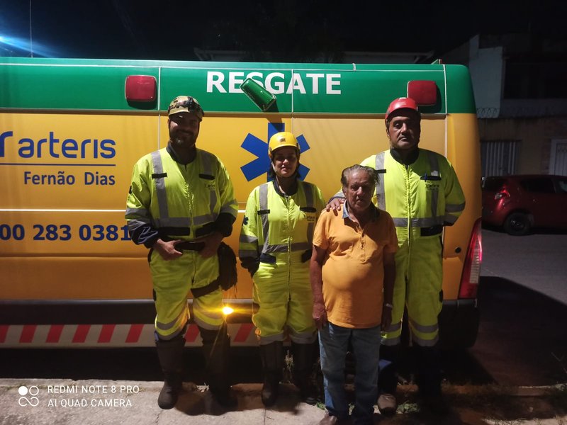 De volta à família: Arteris Fernão Dias resgata idoso perdido na rodovia